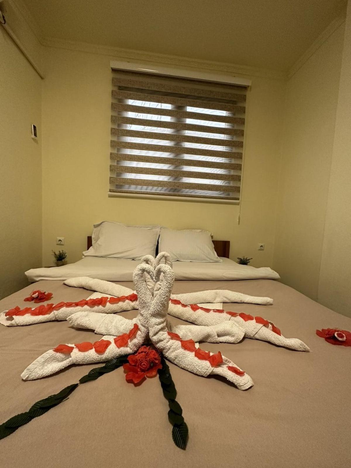Hotel Atika Скопье Экстерьер фото