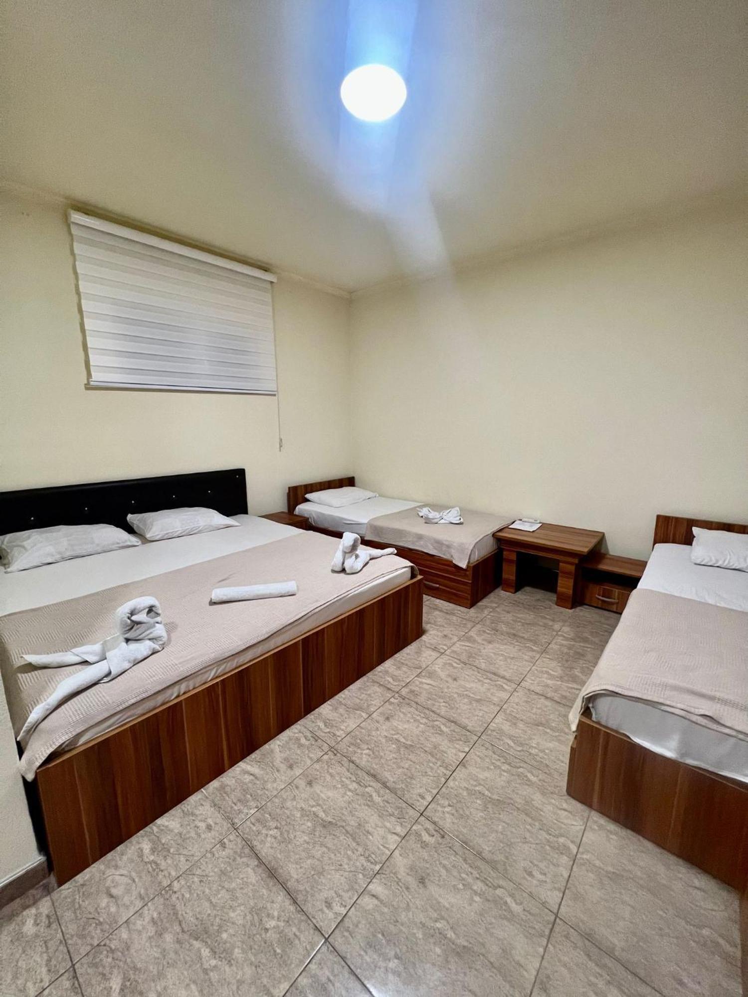 Hotel Atika Скопье Экстерьер фото